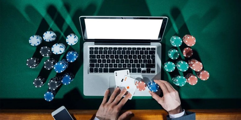 The features via the correct link correct