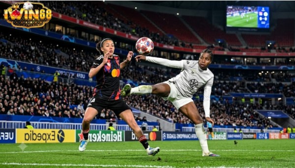 The Strategic Impact of Lineth Beerensteyn in European Leagues