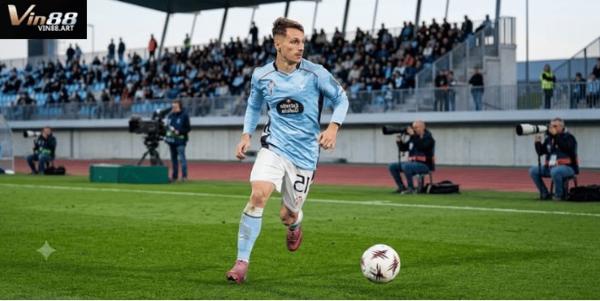 The Technical Profile of Bryan Zaragoza in Modern Football